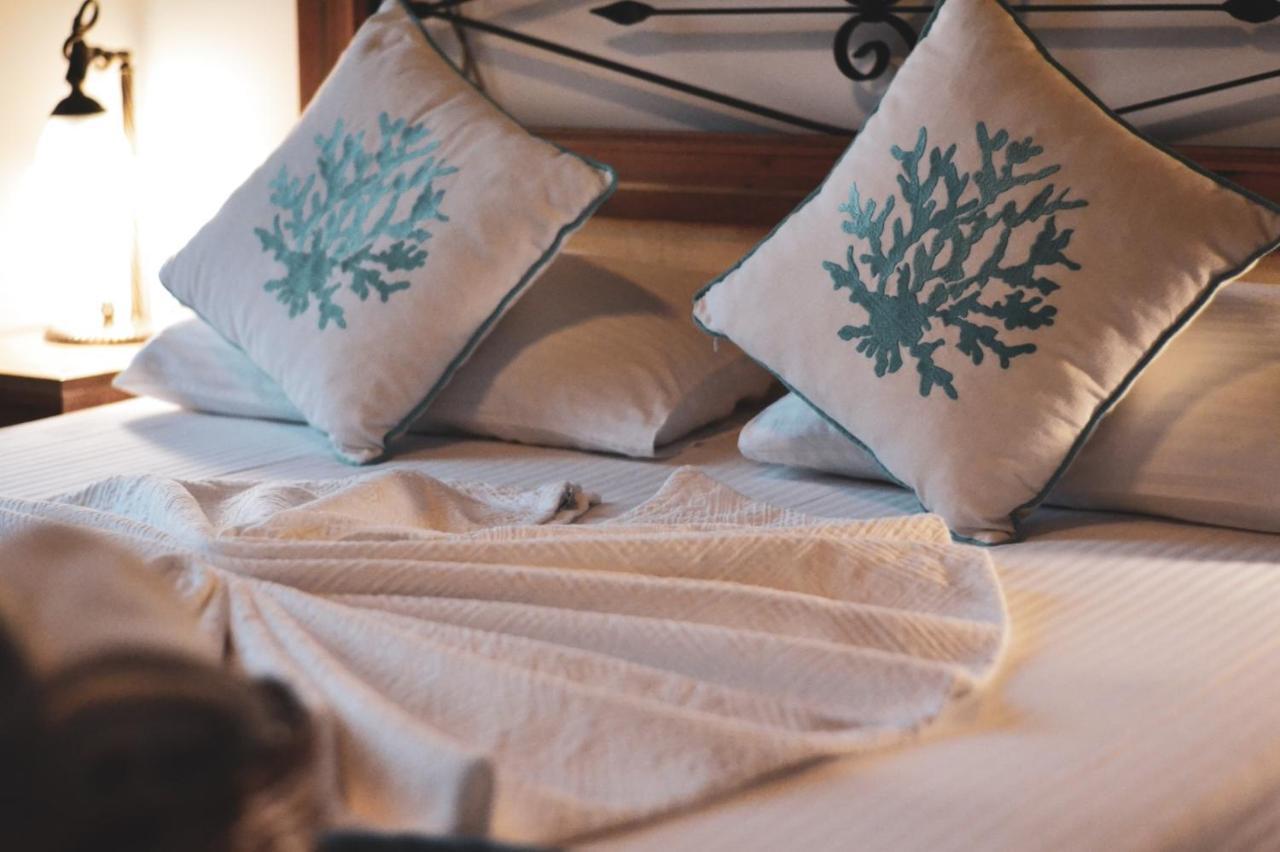 Aliye Hanim Hotel Ayvalı Buitenkant foto