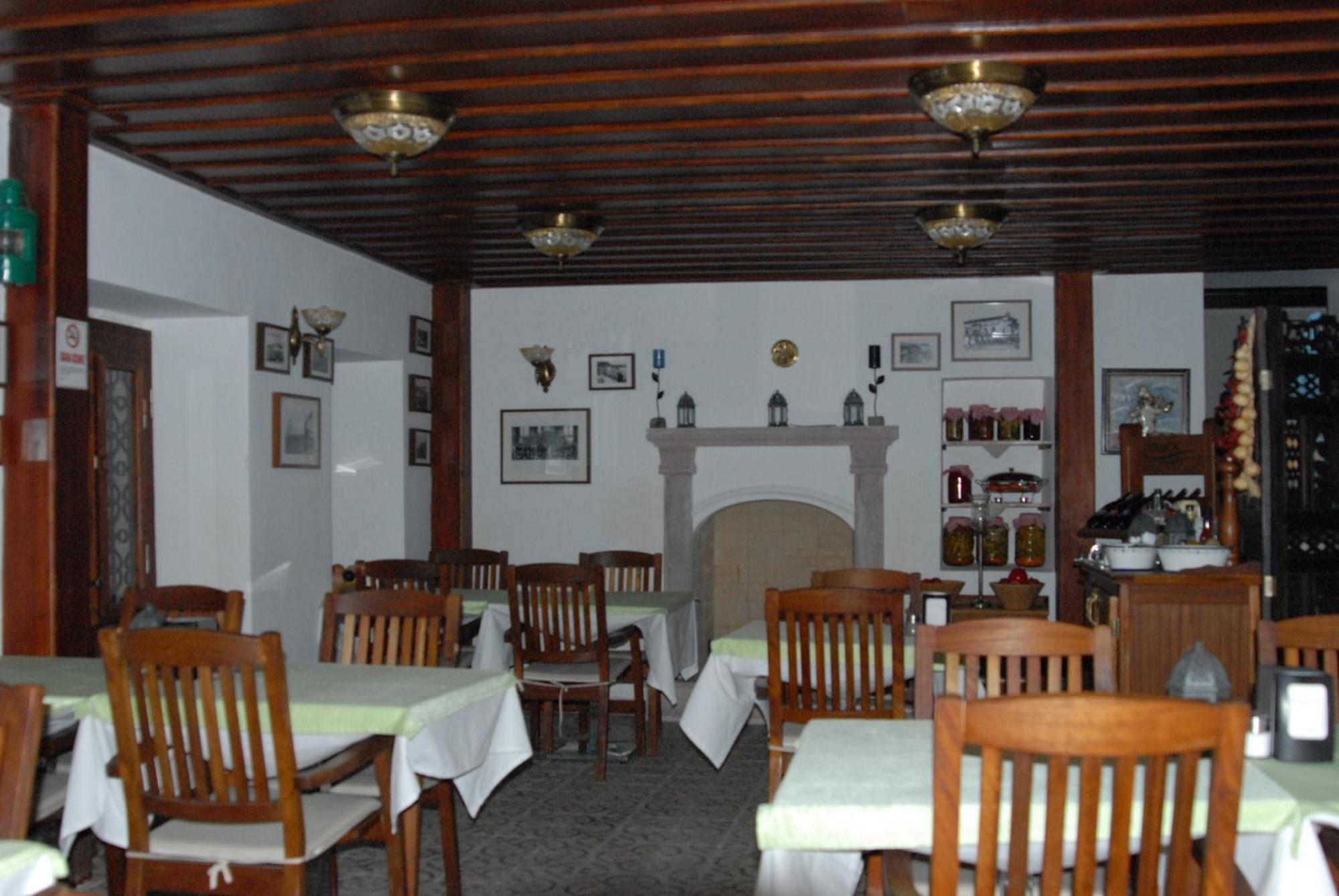 Aliye Hanim Hotel Ayvalı Buitenkant foto